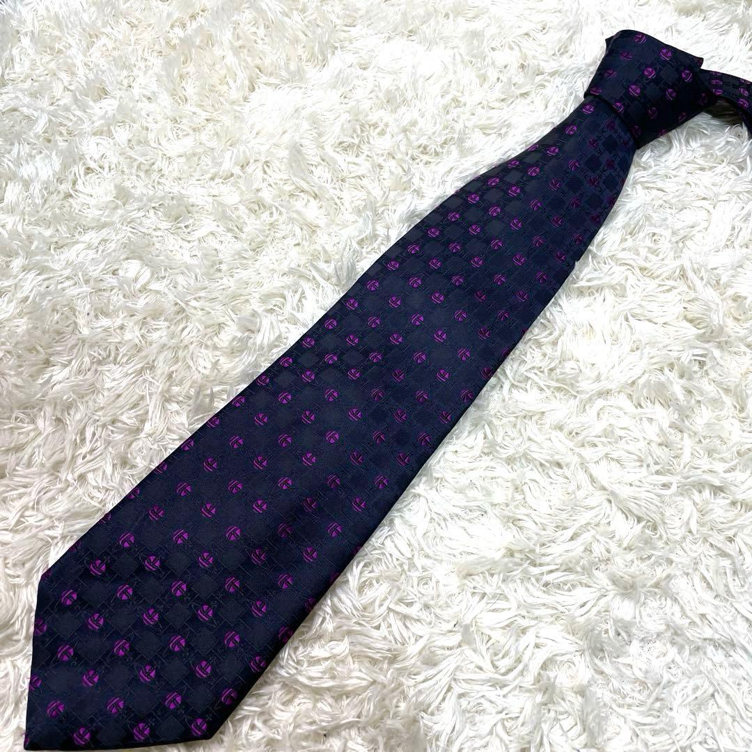 極美品✨ ヴィヴィアンウエストウッド 伊製 オーブ柄シルクネクタイ　卒業式