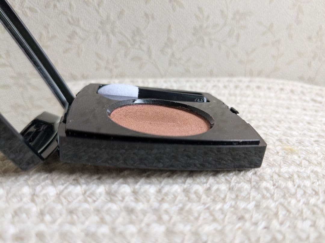 CHANEL シャネル オンブルエサンシエル 267 ブランローズ 完売品