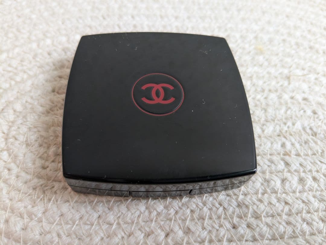 CHANEL シャネル オンブルエサンシエル 267 ブランローズ 完売品
