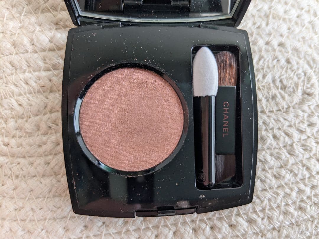 CHANEL シャネル オンブルエサンシエル 267 ブランローズ 完売品