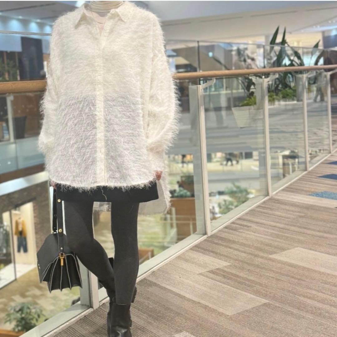 トップス Lig. feather shirt