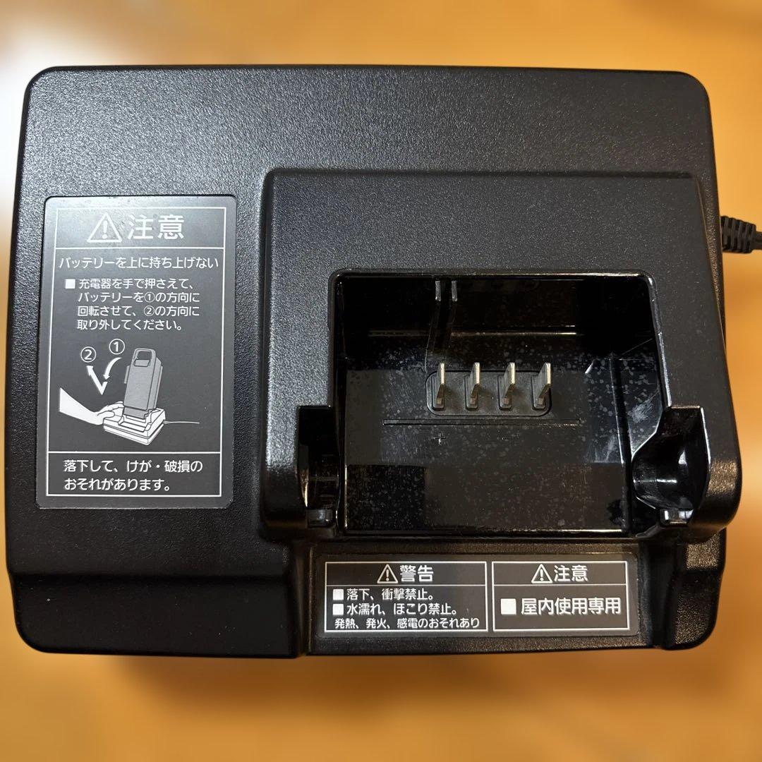 Panasonic 電動自転車 充電器 NKJ069Z1 パナソニック