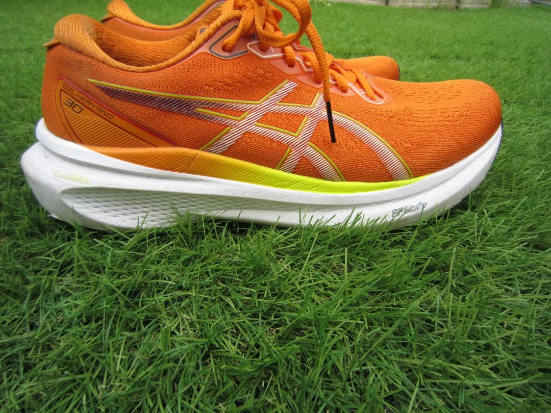 ASICS　GEL-KAYANO　ゲルカヤノ30 26.0cm