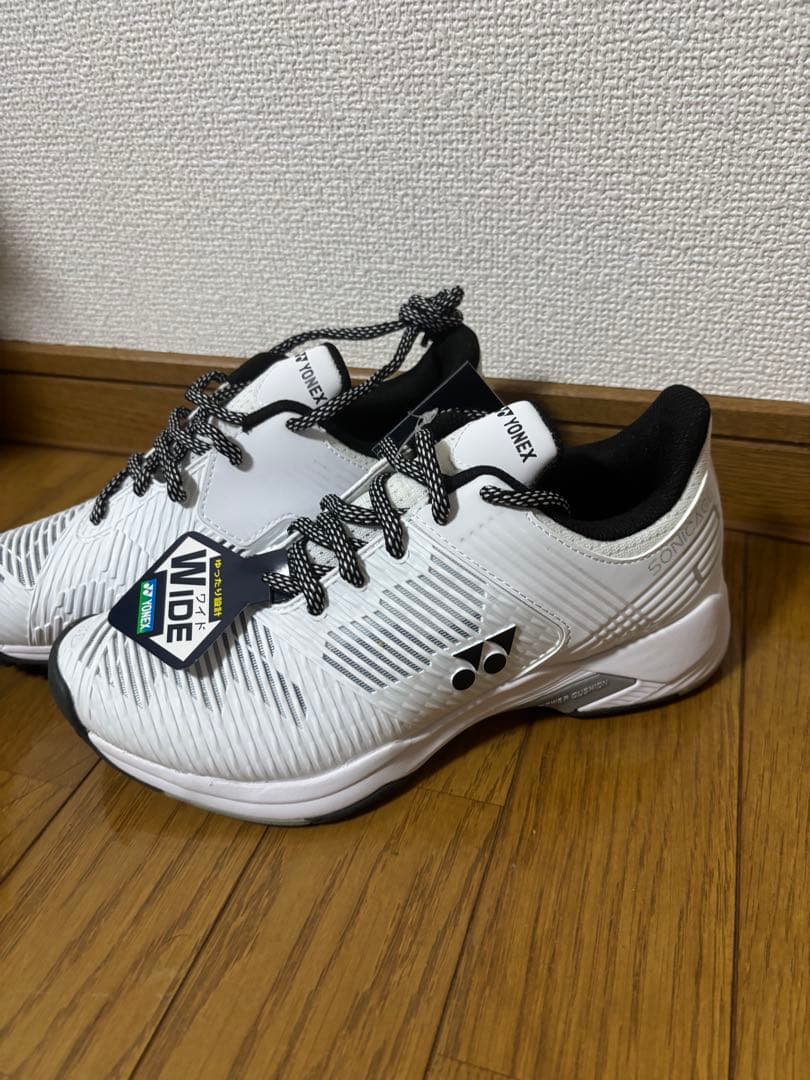 新品未使用 ヨネックス テニスシューズ パワークッション ソニケージ2 23.5