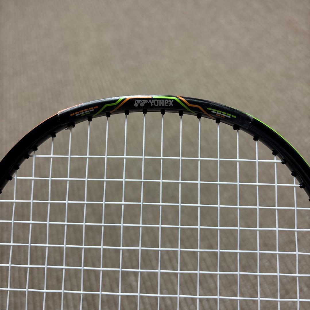 美品　YONEX DUORA10 3U5