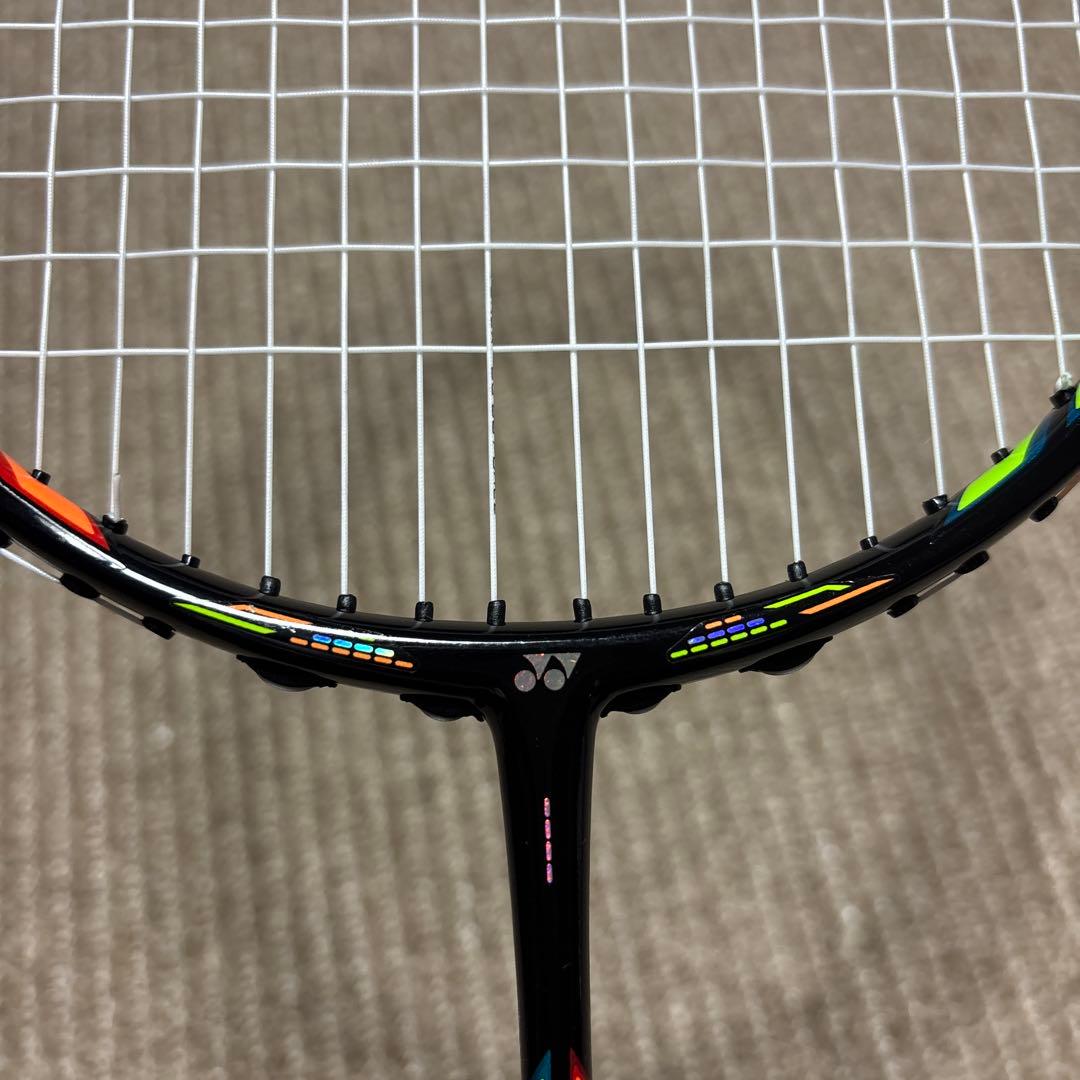 美品　YONEX DUORA10 3U5