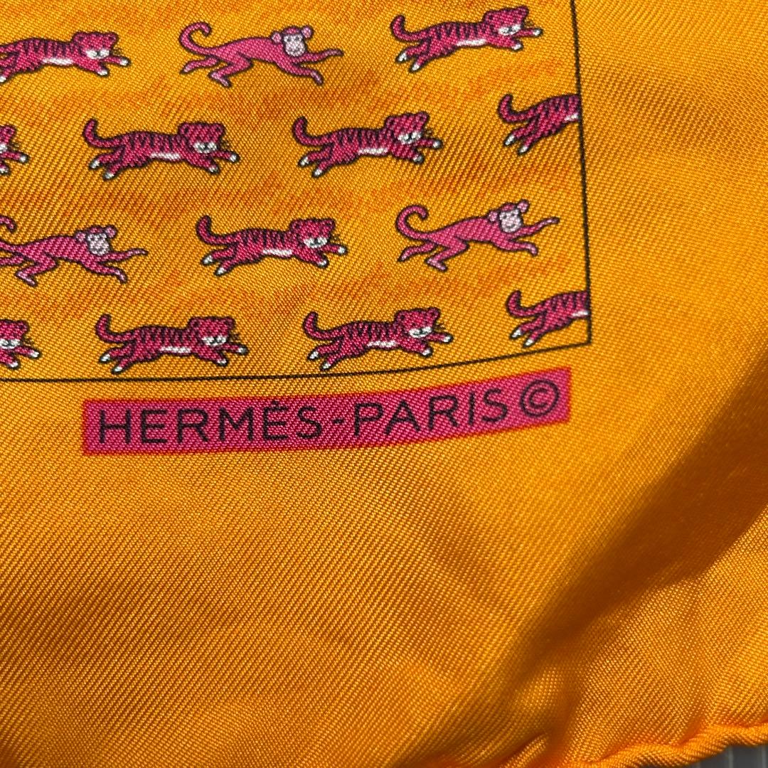 P*n様 71656 HERMES オレンジ　猿と虎柄　ミニスカーフ　42×42