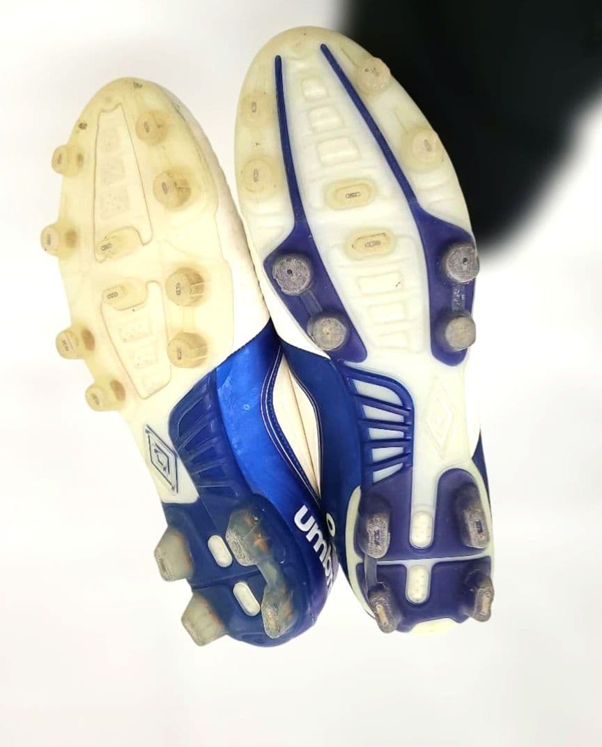 umbro サッカーシューズ 25.5　スパイク　ステルス2