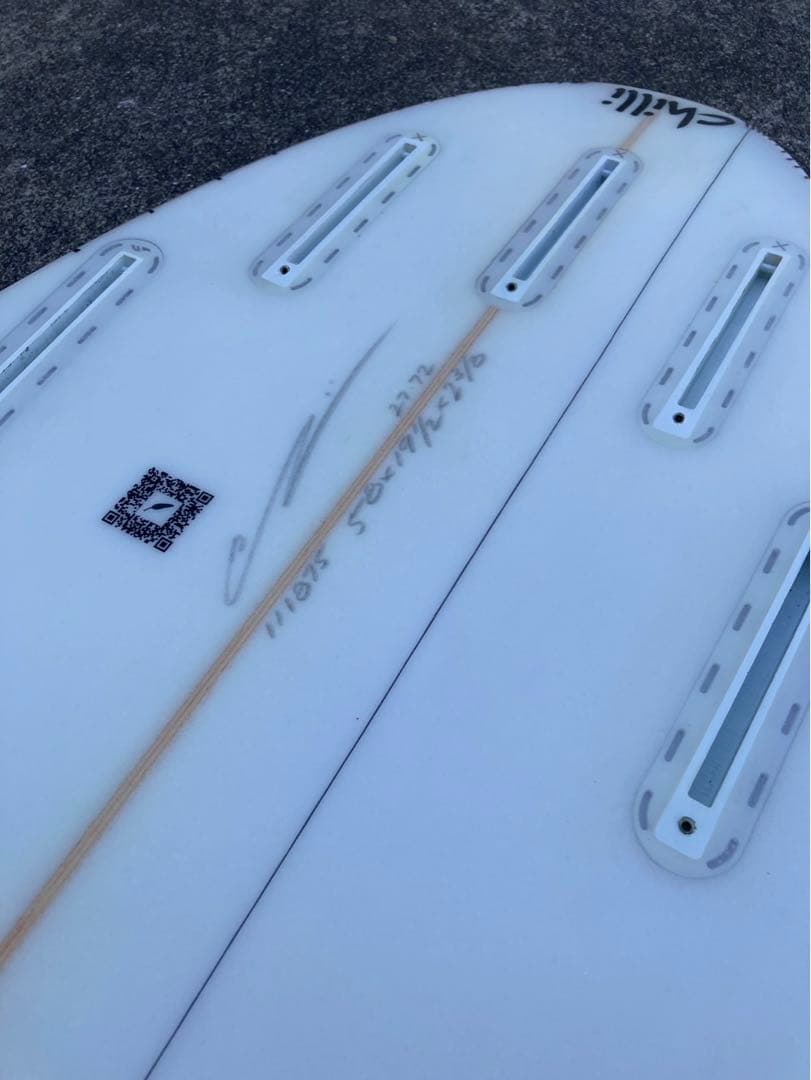 サーフィン・ボディボード CHILLI RARE BIRD 5'8 5Fin Pu