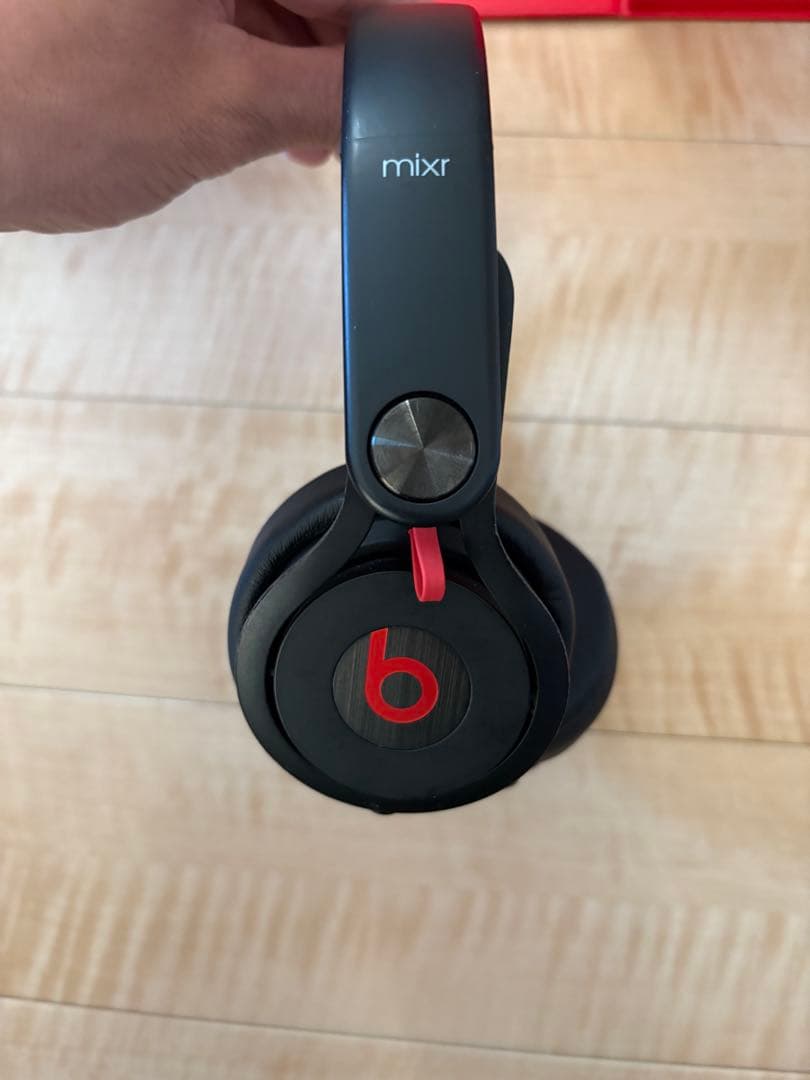 Beats Mixr DJ用ヘッドフォン ブラック/レッド
