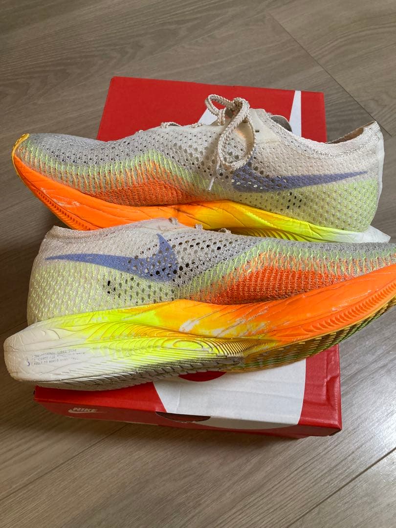 NIKE ヴェイパーフライ3 26.5㎝