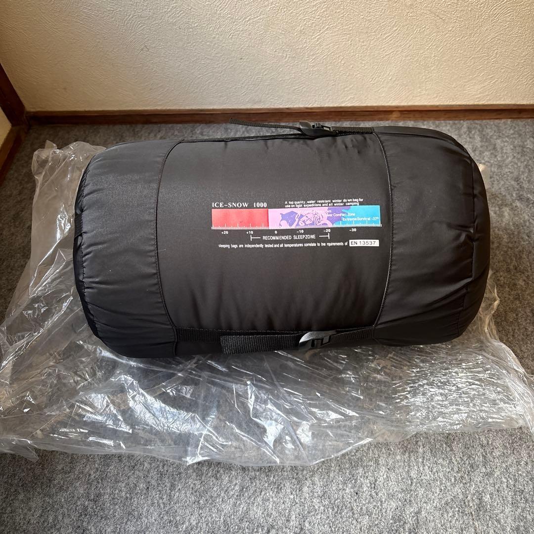 ICE- 1000 寝袋 新品未使用　防災野外キャンプ