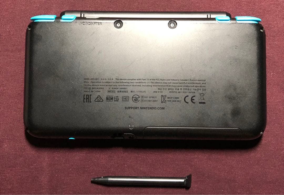 Nintendo3DSカセット32品+2DS本体
