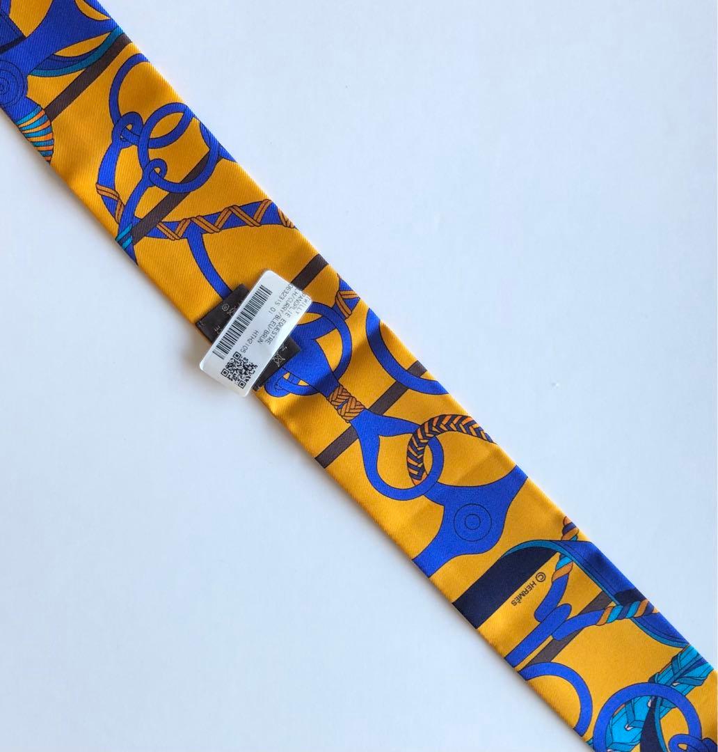 美品・エルメス ツイリーPanoplie equestre乗馬の装具一式スカーフ