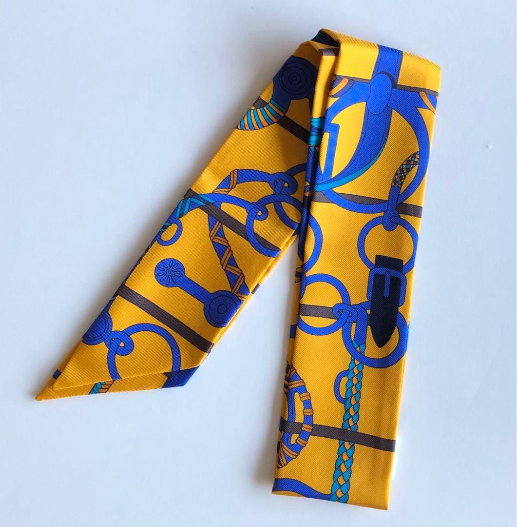 美品・エルメス ツイリーPanoplie equestre乗馬の装具一式スカーフ