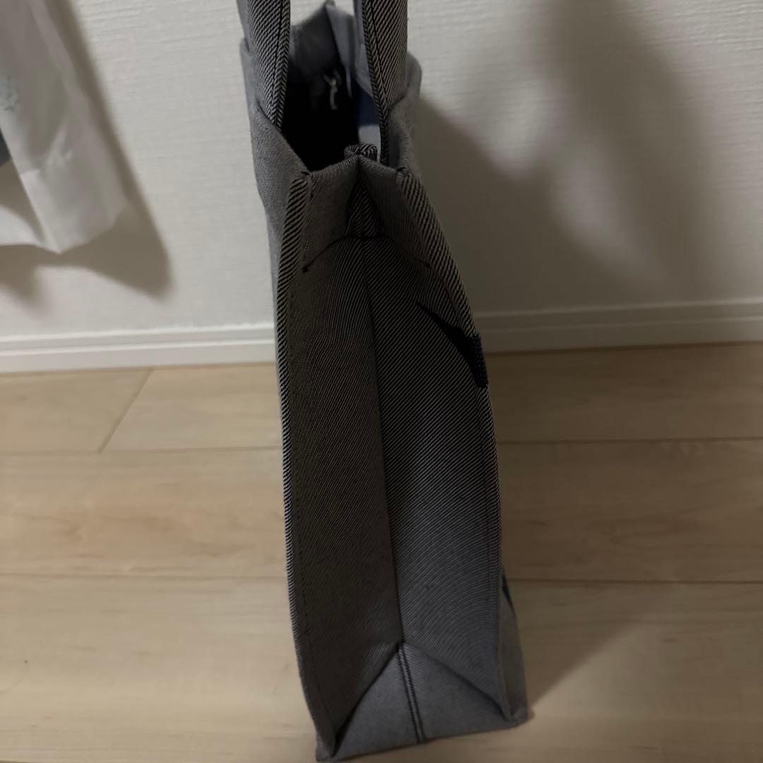Burberry キャンパストートバッグ