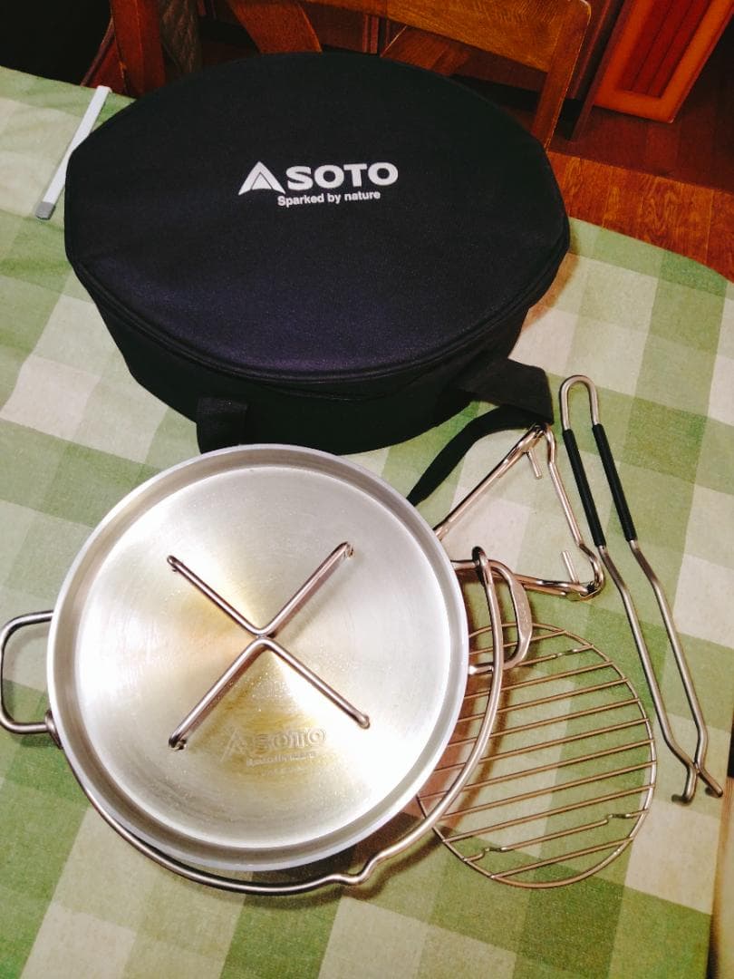 ✨美品／使用2回✨SOTO ステンレスダッチオーブン 10インチ ST-910