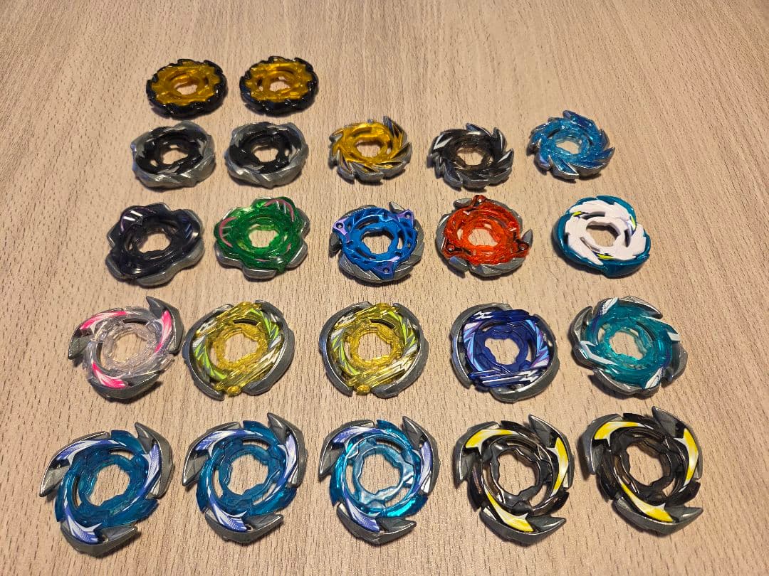 ベイブレードX　引退品　まとめ売り