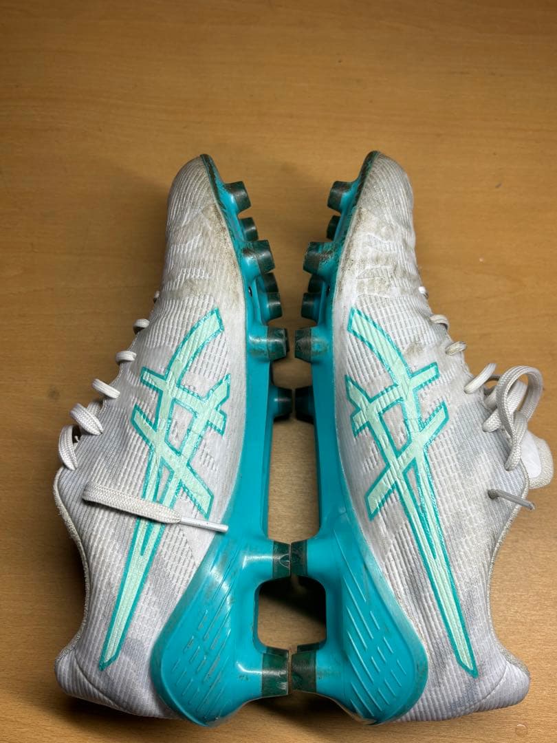 ASICS アクロス3