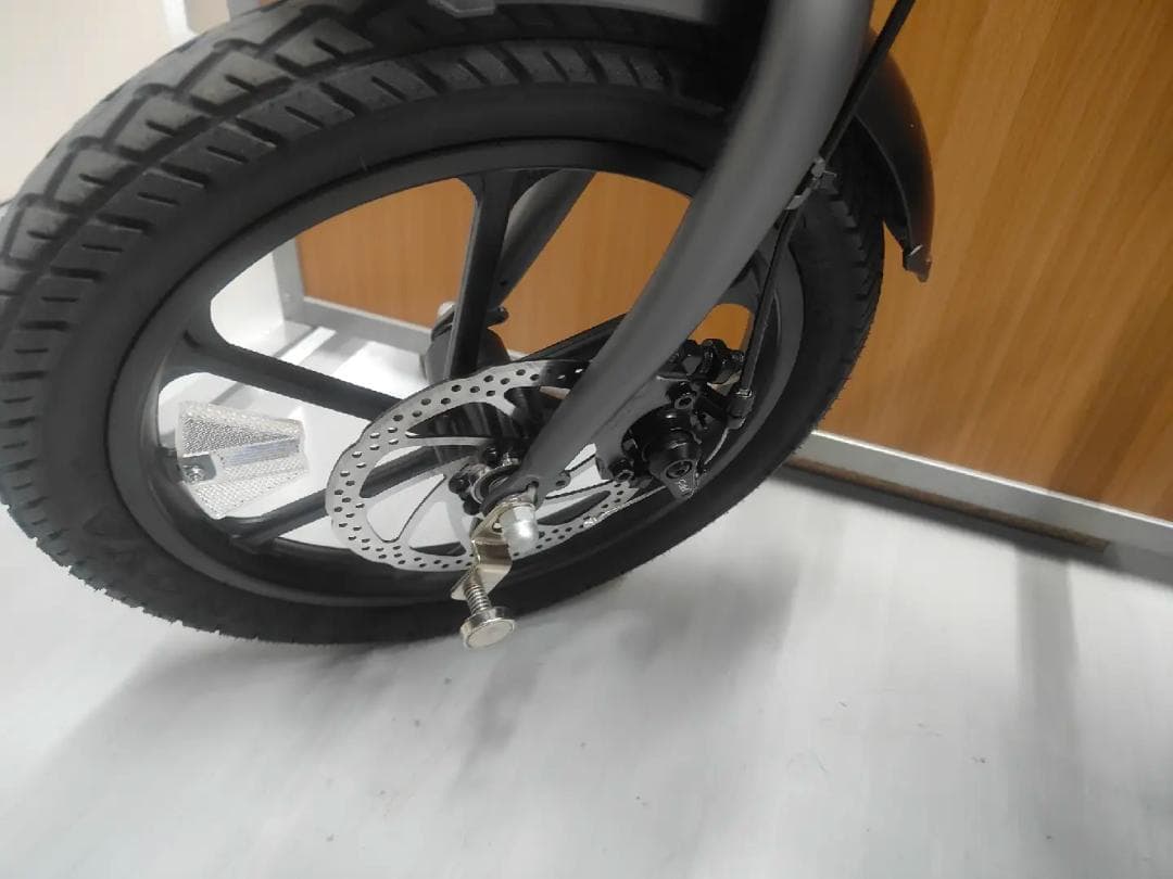 【新生活応援セール開催中！】電動アシスト自転車ERWAYA01 Liteグレー