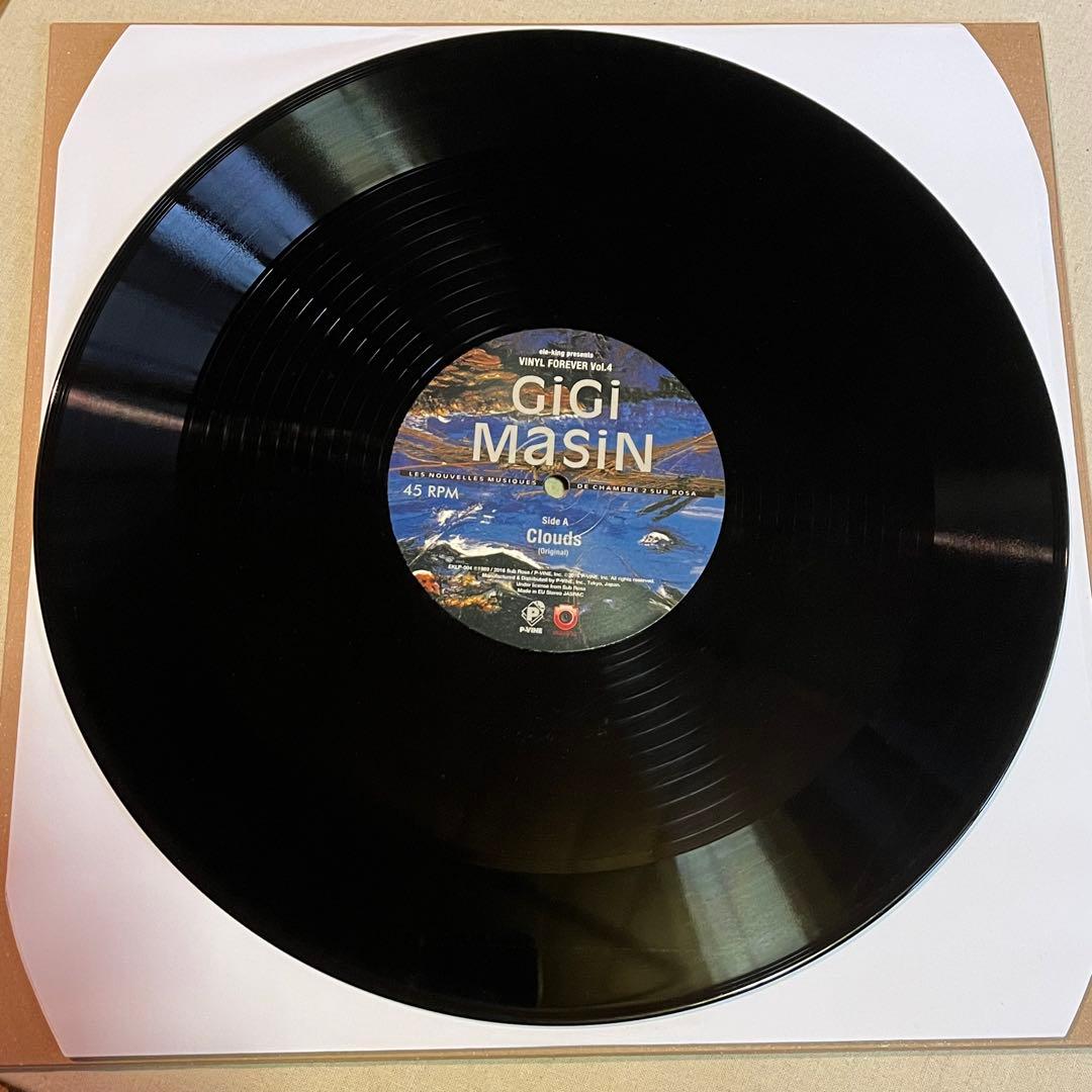洋楽 GIGI MASIN - CLOUDS