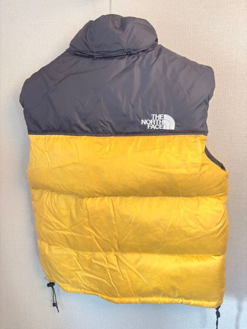 ヴィンテージ　THE NORTH FACE ヌプシ　ダウンベスト 黒/黄色
