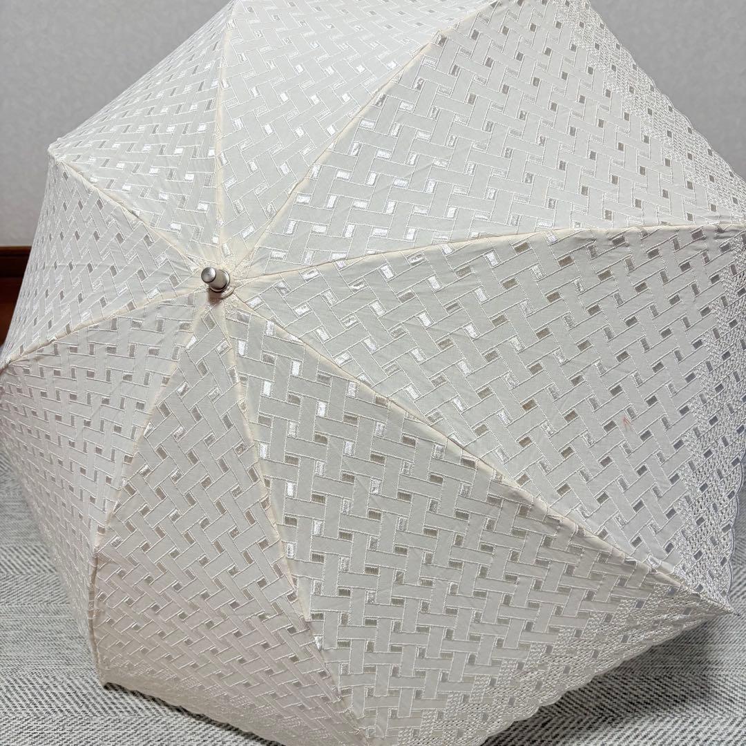 美品　HANAE MORI ハナエモリ　折りたたみ日傘　UV加工