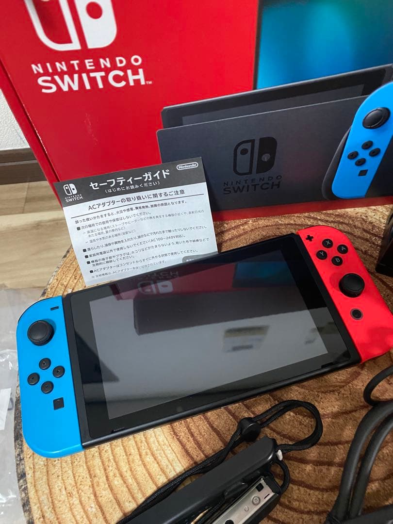 Nintendo Switch ニンテンドースイッチ本体　ネオン③