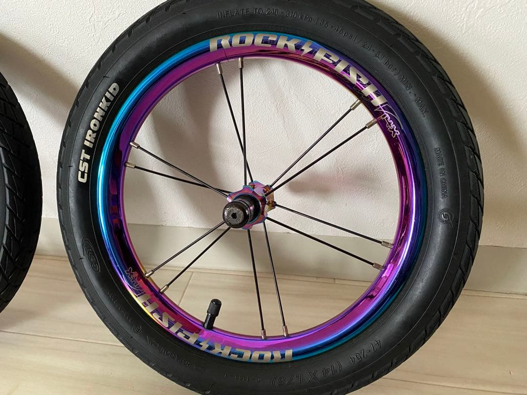 希少！ストライダー14x用 ROCK FISH マジョーラ軽量アルミホイール