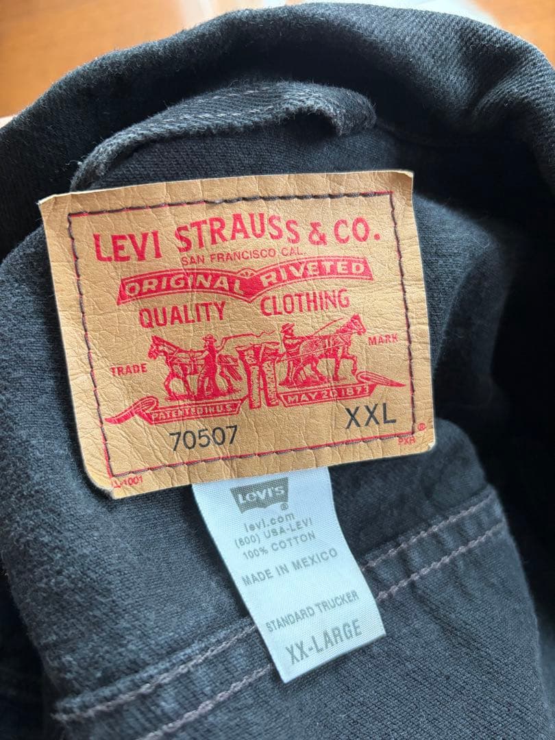 Levi's ブラック デニムジャケット