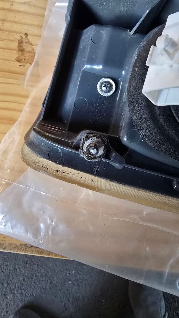 ハイエース4型テールランプ クリア
