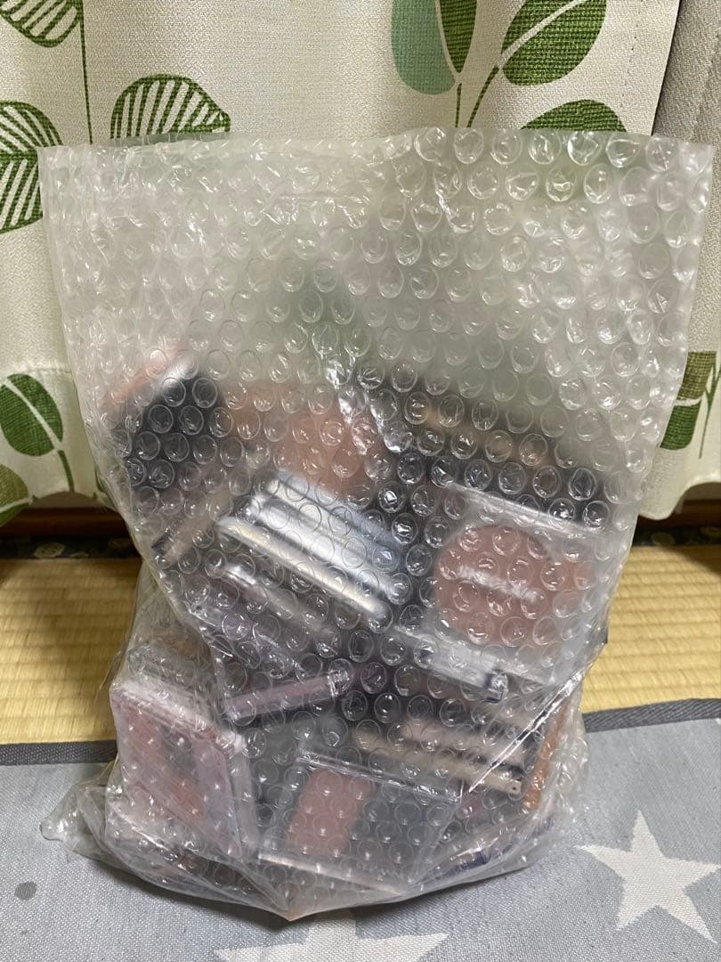 中古品アイシャドウパレットまとめ売り