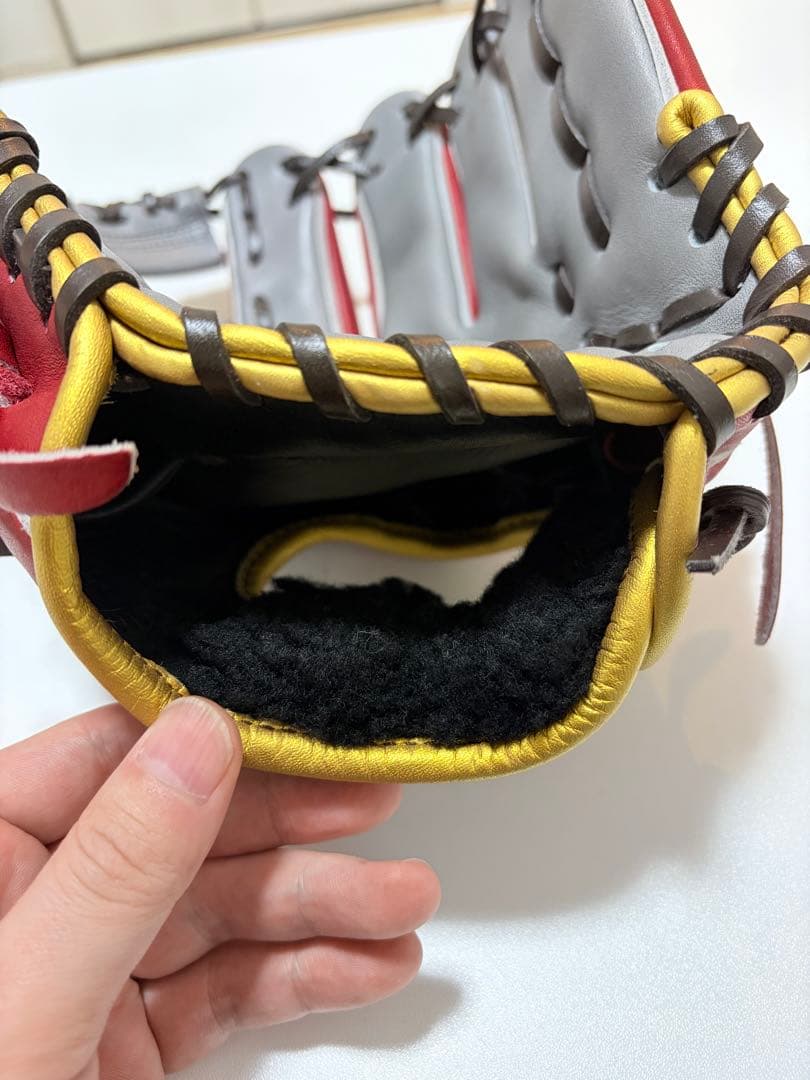 セール【極美品】SSK軟式グローブ 大人用　内野手用866型グラブ巾着