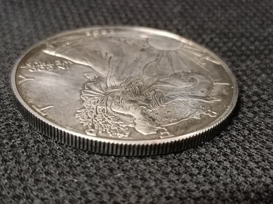 2002年 アメリカ イーグル銀貨 1ドル