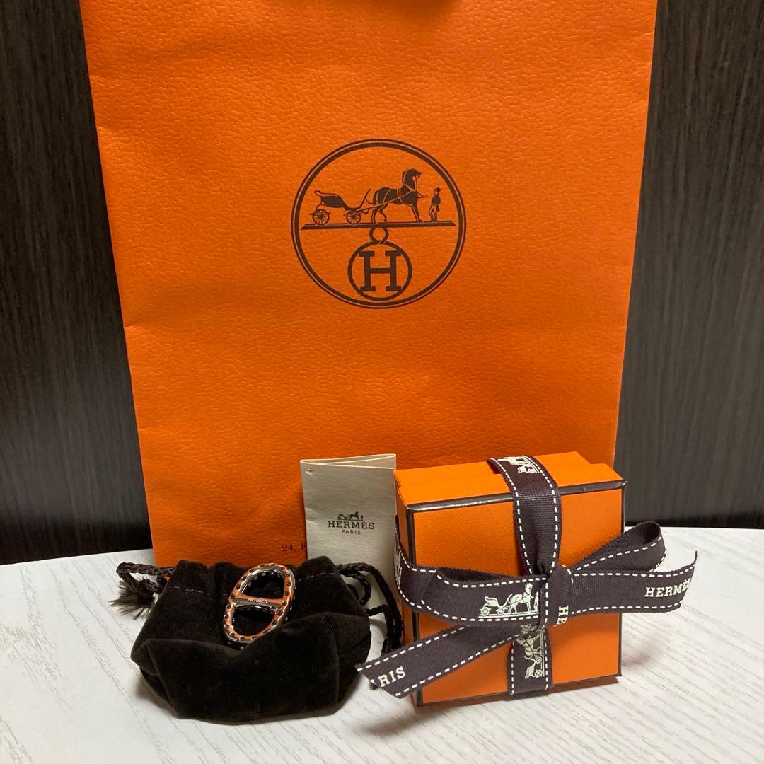 本日限定‼️新品 エルメス 2026SS ツイリーリング シェーヌダンクル カレ