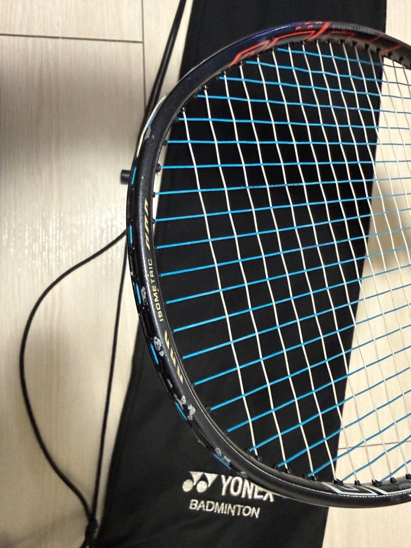 YONEX DUORA 7 バドミントンラケット ケース付き