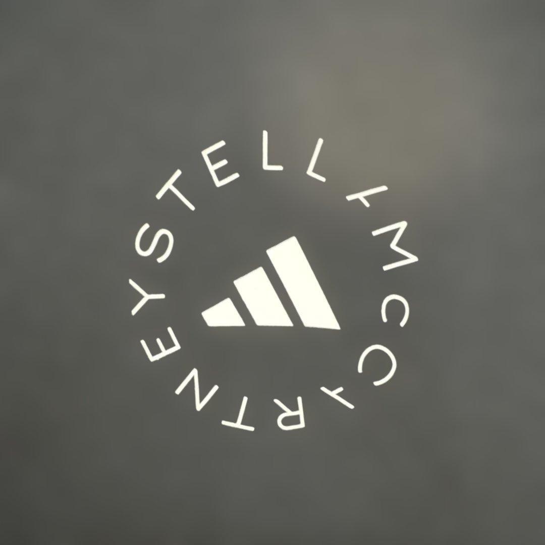 今季adidas by Stella McCartney ブラック パーカー