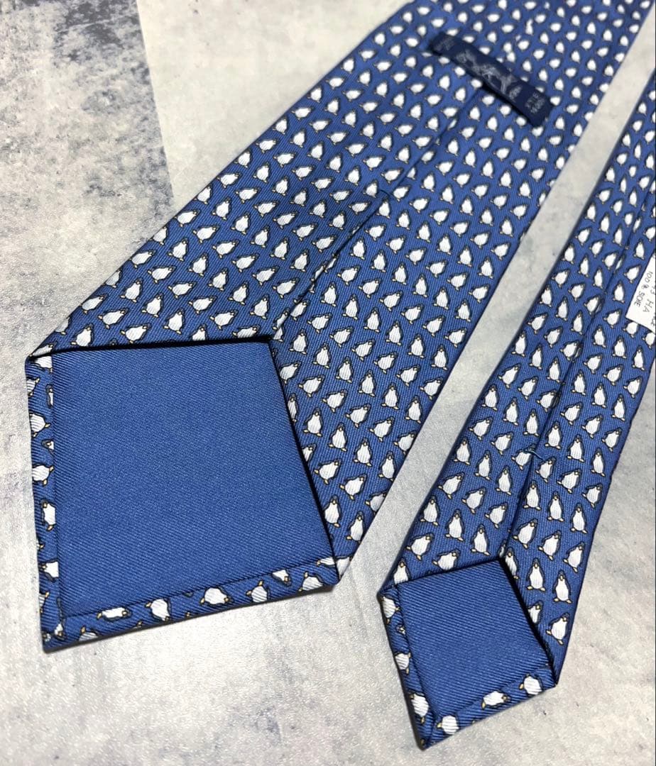 極美品 HERMES ネクタイ 総柄 ペンギン