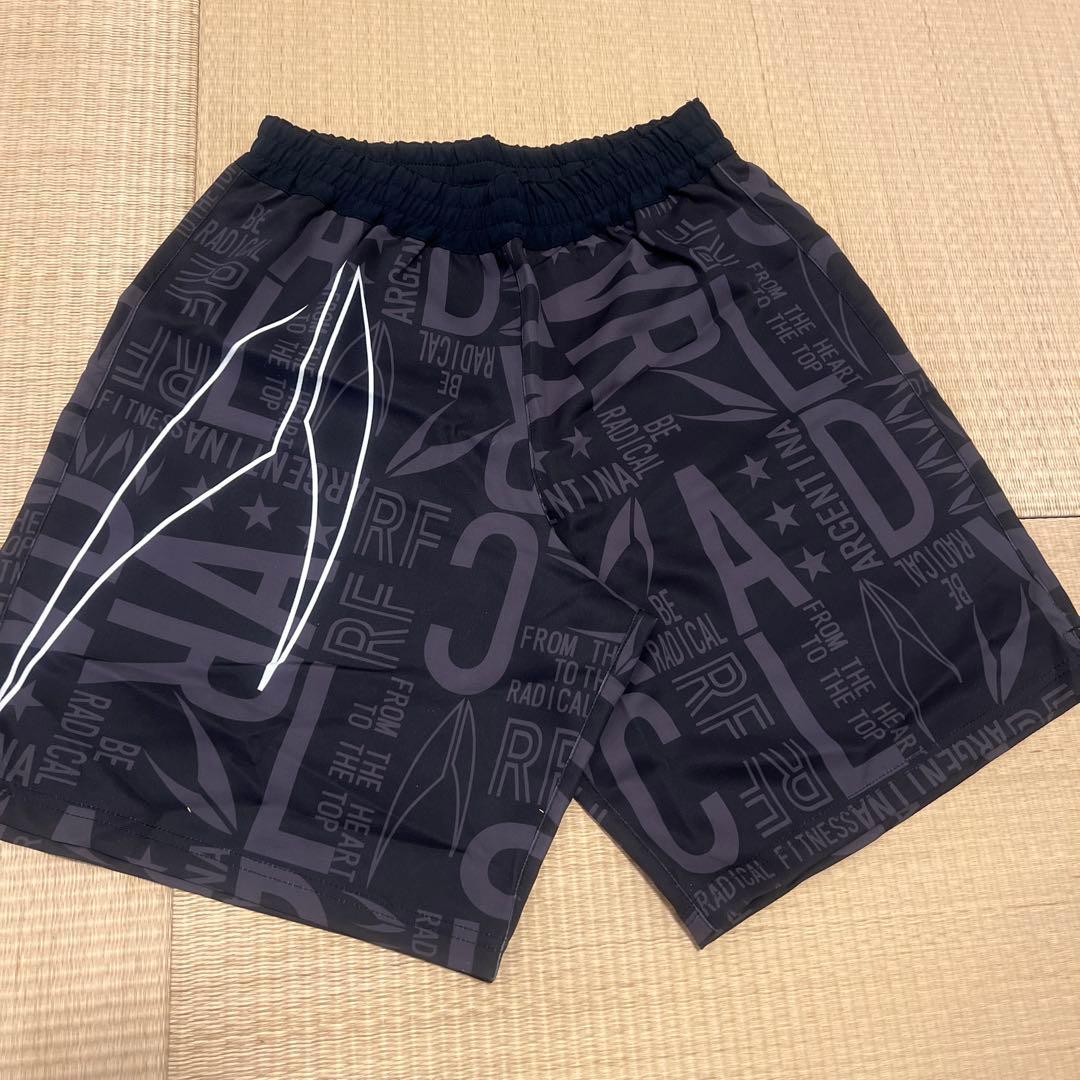 ラディカル フィットネスウェアSサイズ