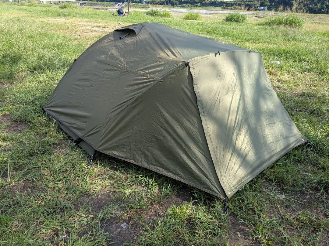 【美品】VASTLAND　ドーム型ツーリングテントソロ　ヴァストランド