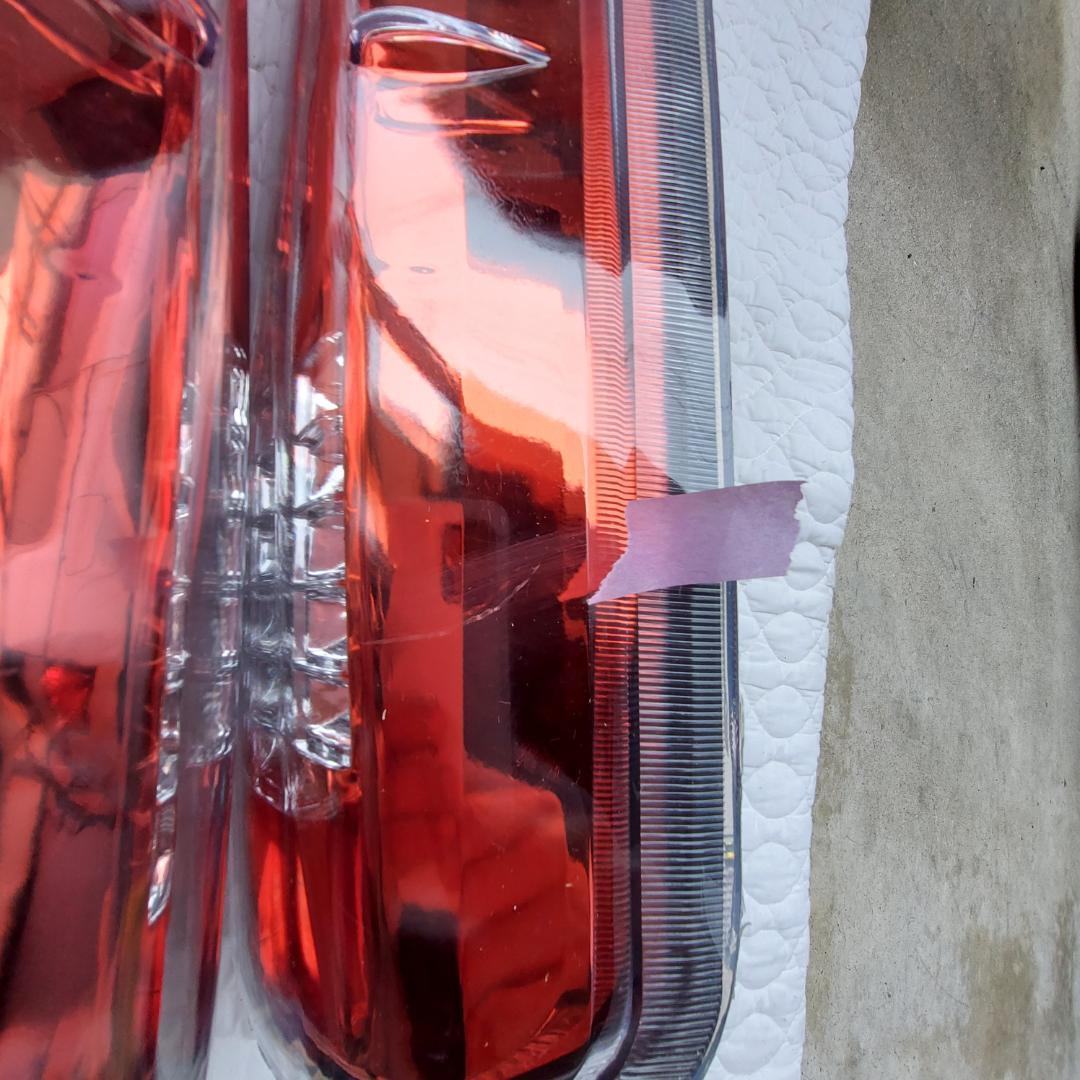 z*r様 200系ハイエース　LED テールランプ 左右セット