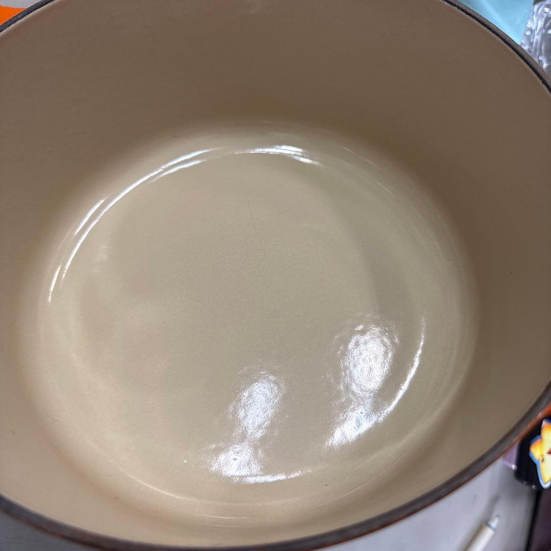 LE CREUSET ル•クル-ゼ 両手鍋 22cm