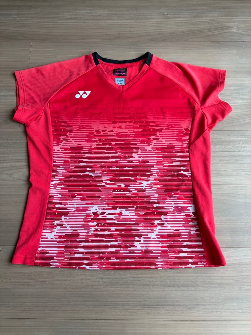 YONEX バドミントンゲームシャツ　レディースXO