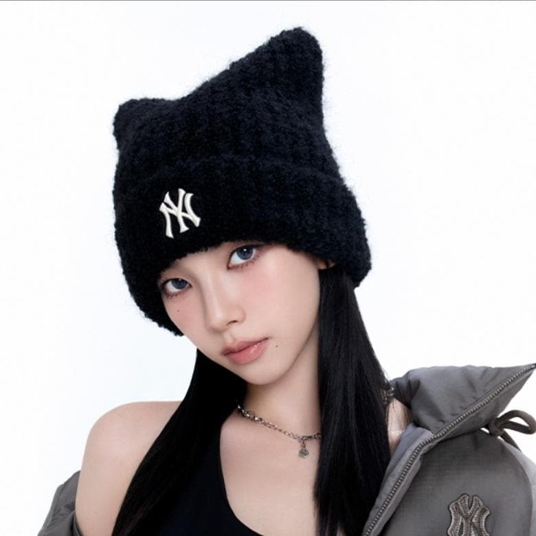MLB Korea ブラック 黒 ビーニー 猫耳 韓国 カリナ着用 新品 ニット
