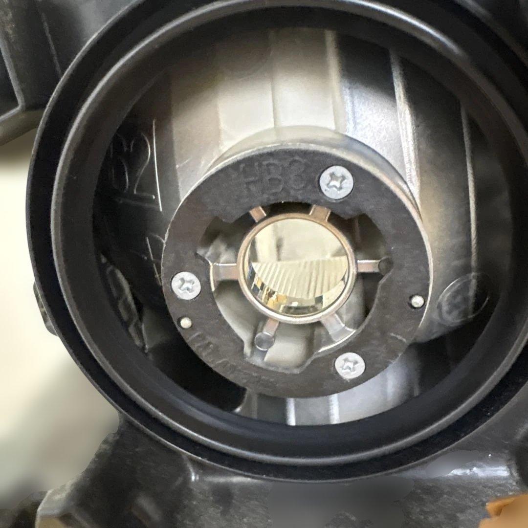 スペーシア　MK53S 右ヘッドライト