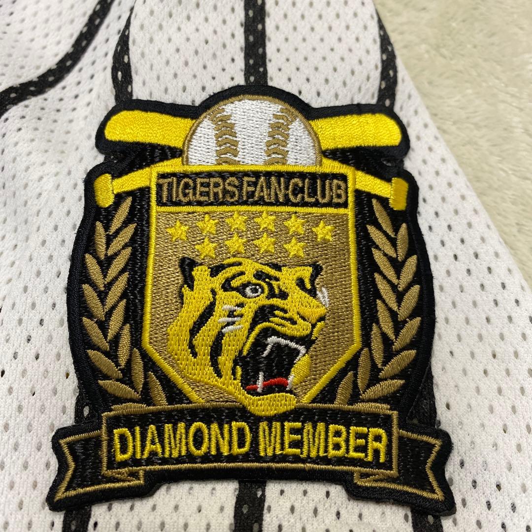 阪神タイガース　復刻版デコユニフォーム 背番号8 佐藤輝明