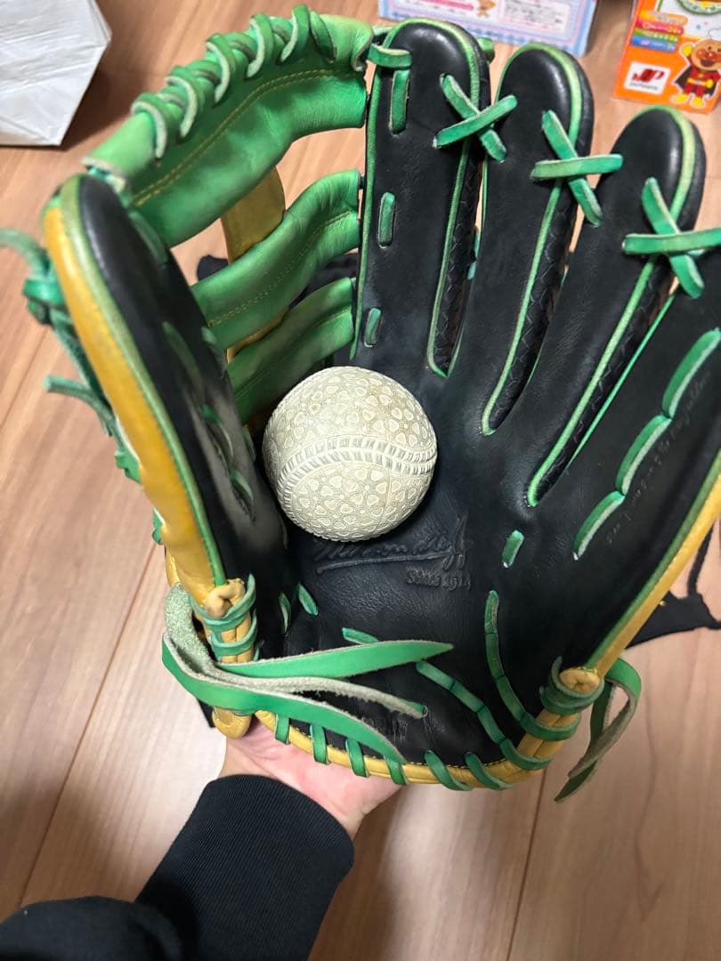 Wilson 硬式野球グローブ 黒/緑/金