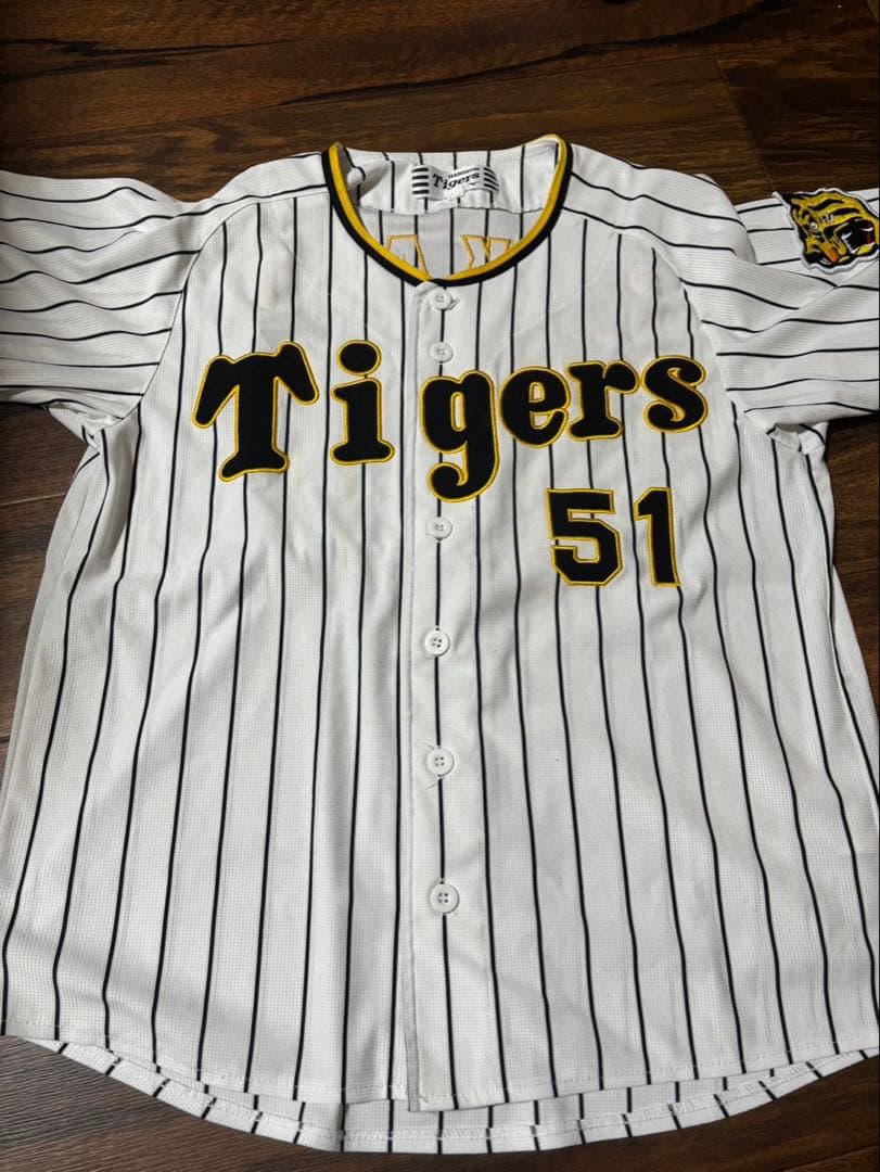阪神タイガース ユニフォーム 51 中野拓夢