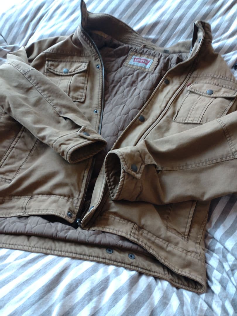 Levi's ブラウンカジュアルジャケット