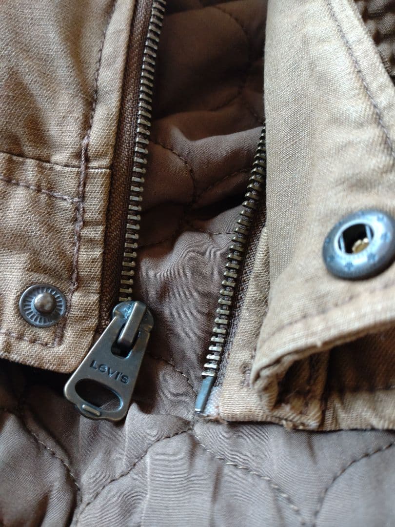 Levi's ブラウンカジュアルジャケット